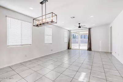 17953 W Golden Lane, Waddell, AZ 85355 - Photo 4