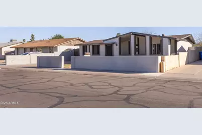 8827 W Sells Drive, Phoenix, AZ 85037 - Photo 2