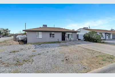 2502 N 38th Lane, Phoenix, AZ 85009 - Photo 2
