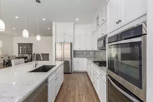 1464 E Lexington Ave, Gilbert, AZ 85234 - Photo 2