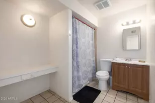 6727 W Roma Ave, Phoenix, AZ 85033 - Photo 10