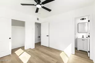 3321 E Belleview St, Phoenix, AZ 85008 - Photo 20