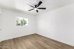 3321 E Belleview St, Phoenix, AZ 85008 - Photo 16