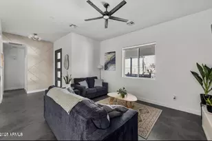 1211 E Hayward Ave, Phoenix, AZ 85020 - Photo 10