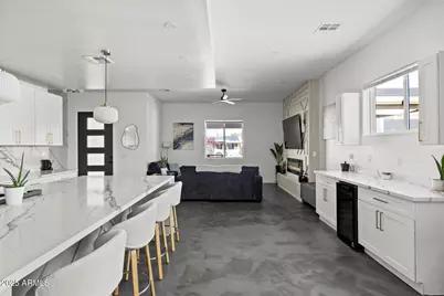 1211 E Hayward Avenue, Phoenix, AZ 85020 - Photo 22