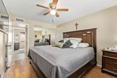 3932 E Surrey Avenue, Phoenix, AZ 85032 - Photo 12