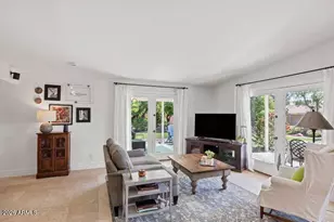 1109 W Frier Dr, Phoenix, AZ 85021 - Photo 10