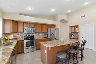 22862 N 103rd Ln, Peoria, AZ 85383 - Photo 16