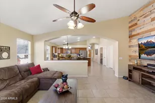 22862 N 103rd Ln, Peoria, AZ 85383 - Photo 6