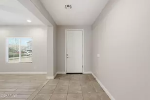 10826 E Topaz Ave, Mesa, AZ 85212 - Photo 4