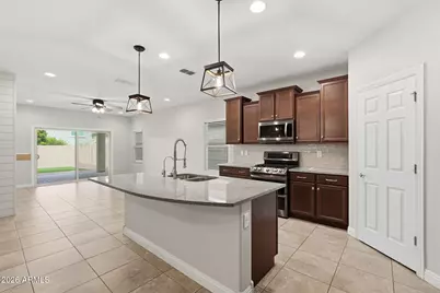 10826 E Topaz Avenue, Mesa, AZ 85212 - Photo 6