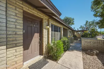 26 W Concorda Drive #104, Tempe, AZ 85282 - Photo 8