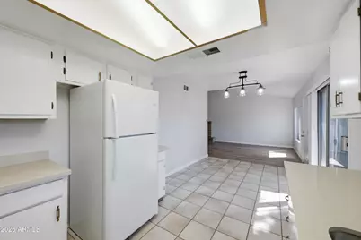 26 W Concorda Drive #104, Tempe, AZ 85282 - Photo 18