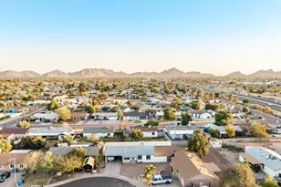 3429 E Everett Dr, Phoenix, AZ 85032 - Photo 44