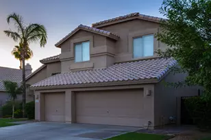 844 W Azalea Dr, Chandler, AZ 85248 - Photo 2
