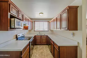 4508 N 57th Dr, Phoenix, AZ 85031 - Photo 6