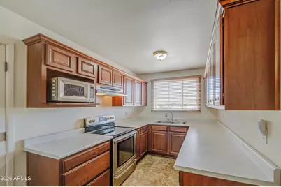 4508 N 57th Drive, Phoenix, AZ 85031 - Photo 4