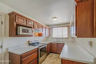 4508 N 57th Dr, Phoenix, AZ 85031 - Photo 4