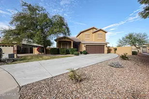 4102 S Goldfinch Dr, Gilbert, AZ 85297 - Photo 32