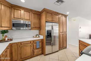 8332 E Monterosa St, Scottsdale, AZ 85251 - Photo 10