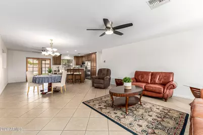 8332 E Monterosa Street, Scottsdale, AZ 85251 - Photo 6