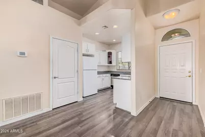 120 N Warren Street, Mesa, AZ 85207 - Photo 8