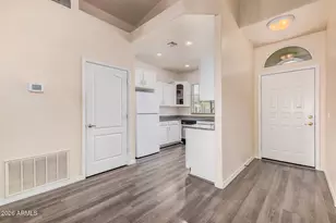 120 N Warren St, Mesa, AZ 85207 - Photo 8