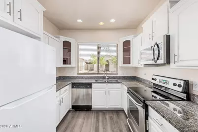 120 N Warren Street, Mesa, AZ 85207 - Photo 12