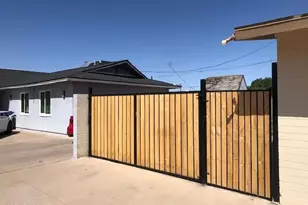 4517 S Grandview Ave, Tempe, AZ 85282 - Photo 4