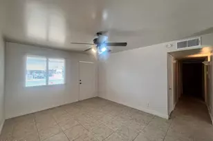 6611 W Flower St, Phoenix, AZ 85033 - Photo 10