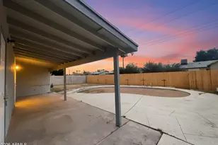 6611 W Flower St, Phoenix, AZ 85033 - Photo 28