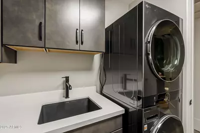 2211 E Camelback Road #605, Phoenix, AZ 85016 - Photo 48