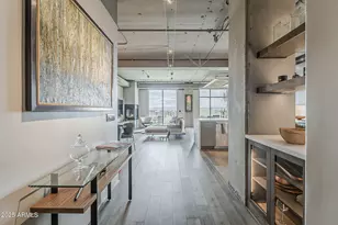 2211 E Camelback Rd, Phoenix, AZ 85016 - Photo 2