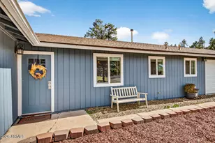 73 Seneca Dr, Flagstaff, AZ 86005 - Photo 2