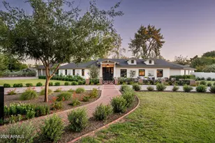 8202 N 74th Pl, Scottsdale, AZ 85258 - Photo 10