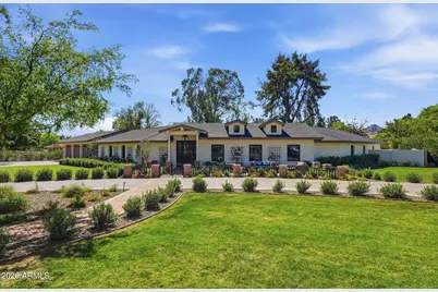 8202 N 74th Place, Scottsdale, AZ 85258 - Photo 1