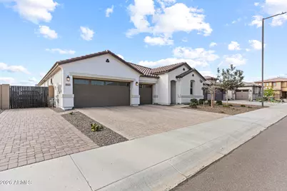 18625 W Seldon Lane, Waddell, AZ 85355 - Photo 4