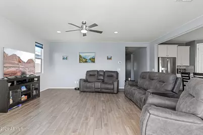 18625 W Seldon Lane, Waddell, AZ 85355 - Photo 12