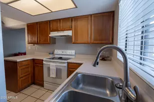 925 N College Ave, Tempe, AZ 85288 - Photo 6