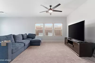 9498 N 82nd Glen, Peoria, AZ 85345 - Photo 2