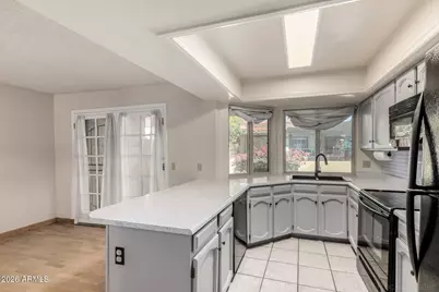 3004 W Phelps Road, Phoenix, AZ 85053 - Photo 14