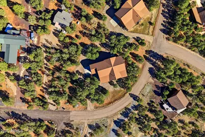 2276 Thunderbird Way, Overgaard, AZ 85933 - Photo 38