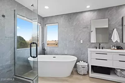 17521 N 84th Lane, Peoria, AZ 85382 - Photo 16