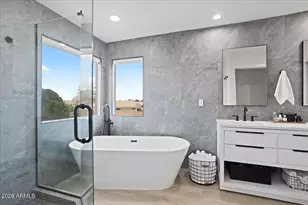 17521 N 84th Ln, Peoria, AZ 85382 - Photo 16