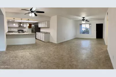 2121 W Sequoia Drive, Phoenix, AZ 85027 - Photo 8