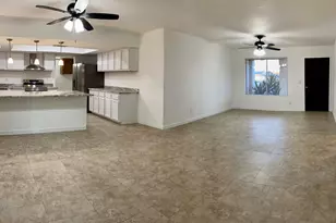 2121 W Sequoia Dr, Phoenix, AZ 85027 - Photo 8