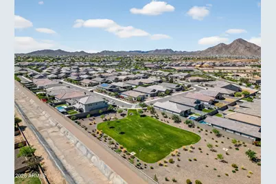 34709 N Becker Drive, San Tan Valley, AZ 85144 - Photo 58