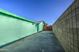 1258 W Manhatton Dr, Tempe, AZ 85282 - Photo 40