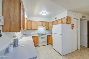 1258 W Manhatton Dr, Tempe, AZ 85282 - Photo 10