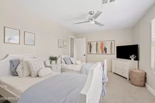 4037 E Pinto Ln, Phoenix, AZ 85050 - Photo 28